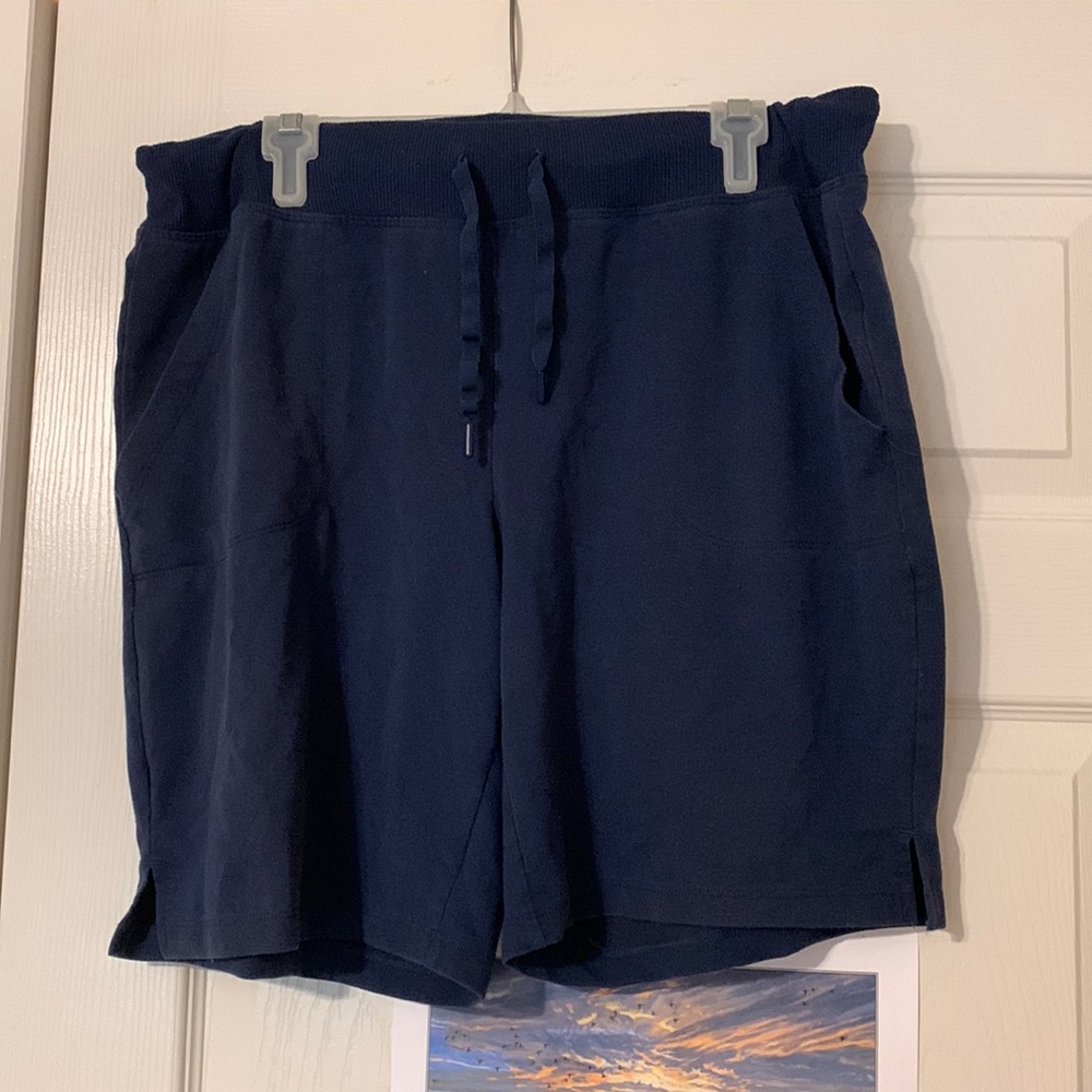 Women’s basketball shorts!
